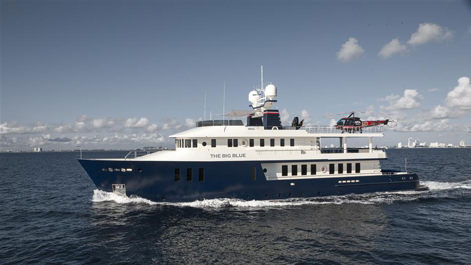 Luxury motor yacht The Big Blue at sea